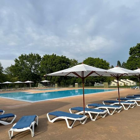 Mesquer Village Vacances Chateau De Treambert מראה חיצוני תמונה