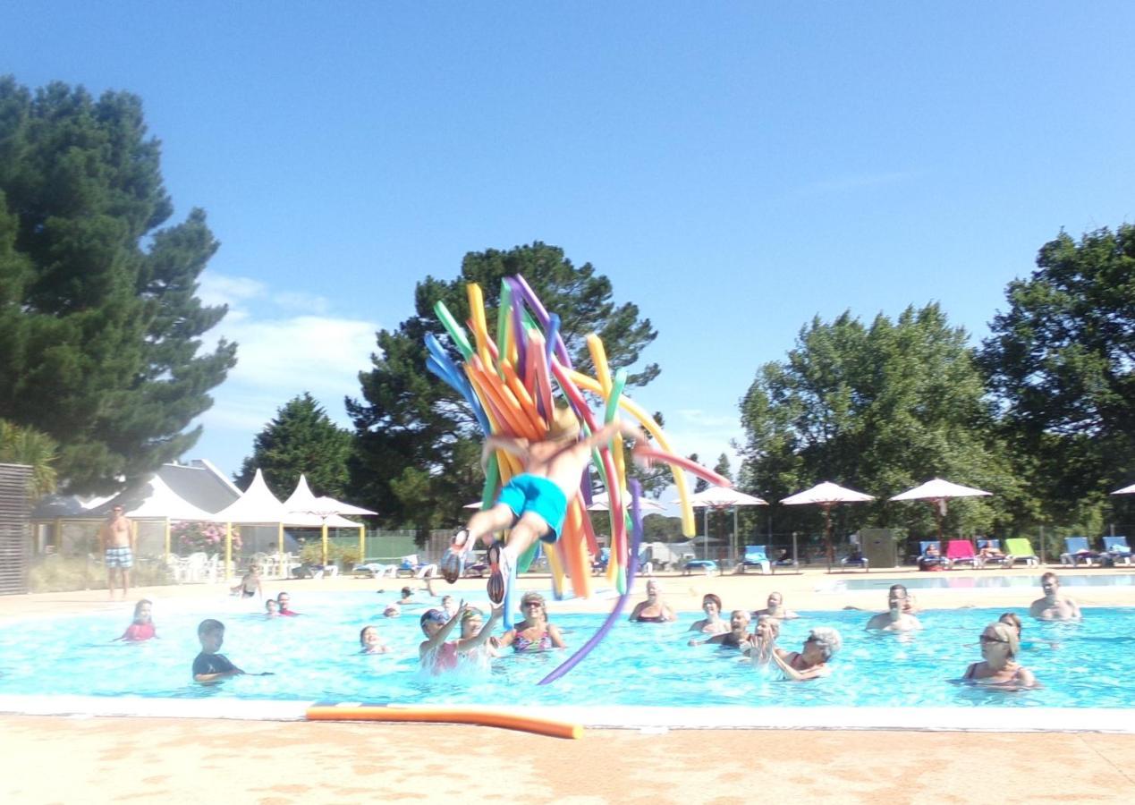 Mesquer Village Vacances Chateau De Treambert מראה חיצוני תמונה